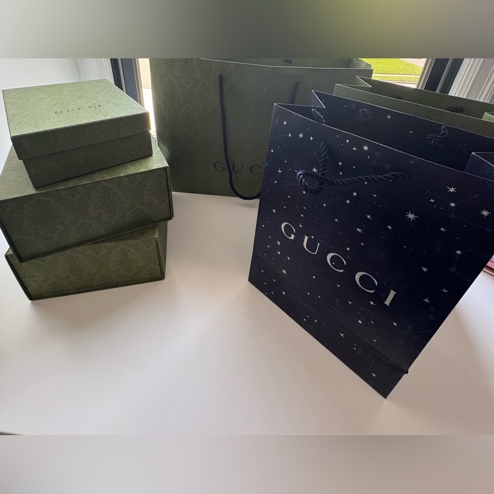 Gucci Green and Navy Gift Set